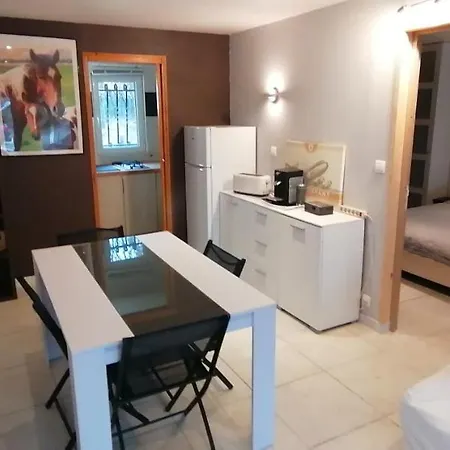 Bed and Breakfast Ranch De Boujac 3*
